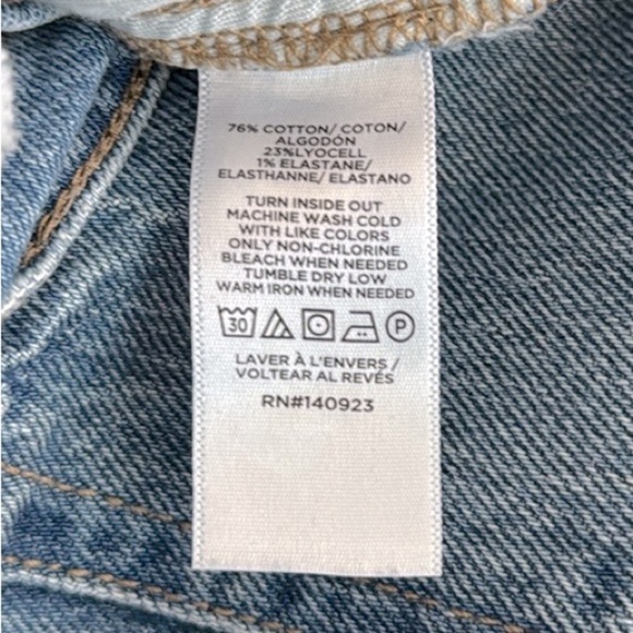 LOFT The Straight High Rise Cropped Jeans Size 26/2 - Picture 8 of 8